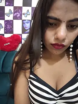 Alisha Babyy online show from June 18, 4:36 am