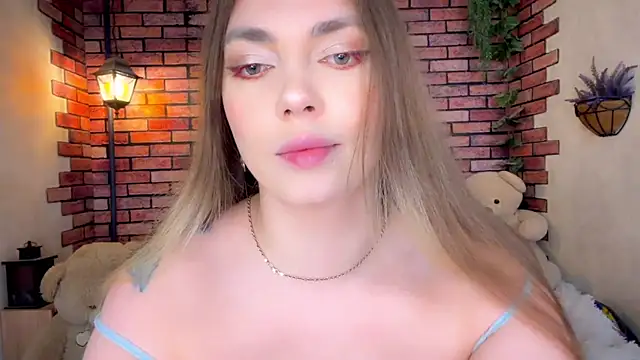 Eva StarXXXX online show from June 7, 11:00 pm