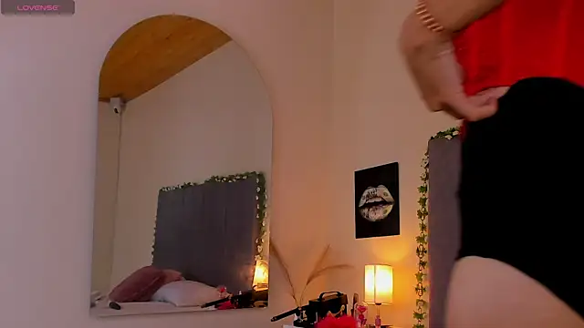 PAMELA BRANZ online show from April 10, 12:00 pm