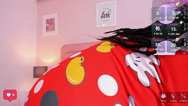 sexy curlylady online show from February 13, 12:45 am