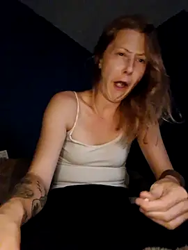 dewimp1 online show from June 2, 9:27 pm
