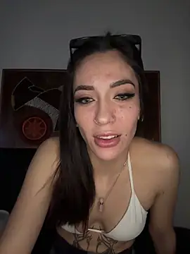 MamiSoft420 online show from March 3, 6:03 pm