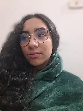 scarlett25   online show from April 5, 3:27 am