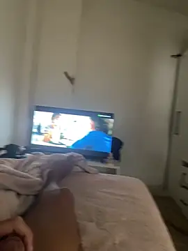 gabrielacachorra online show from April 10, 7:09 pm