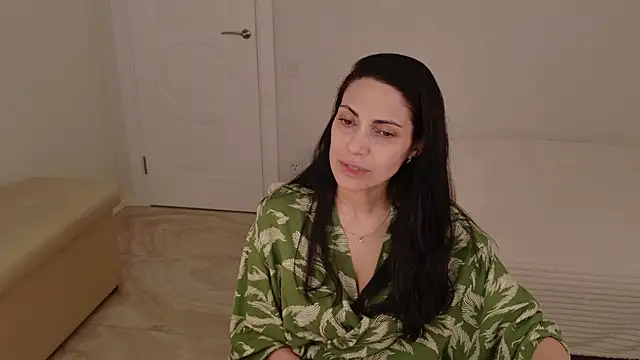 LovelyBeatrice online show from March 26, 11:12 am