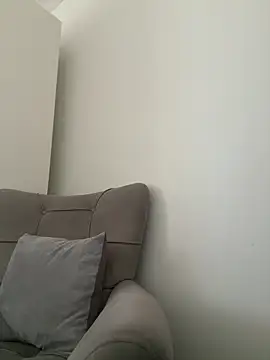 Azra-azrat0 online show from April 20, 1:03 pm