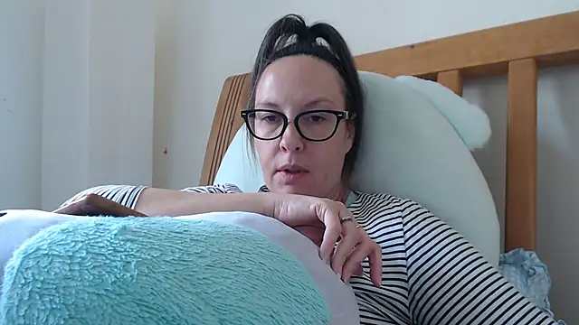 PsychicDominatrix online show from June 5, 12:11 pm
