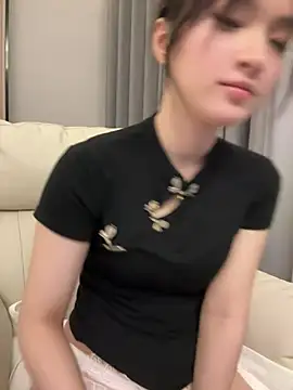 miaomiaou  online show from June 25, 1:24 pm