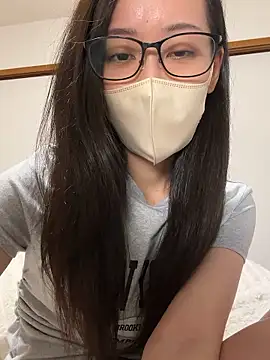 yui  yuichan online show from July 8, 10:06 am
