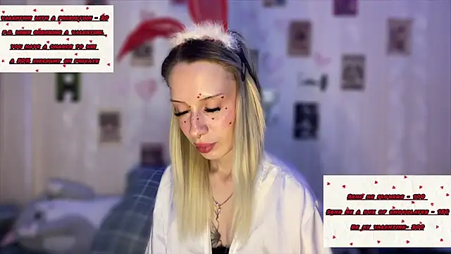 DellaCampbell online show from February 14, 1:46 pm