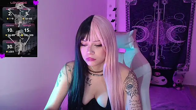 cyberd0ll66 online show from June 13, 5:38 am