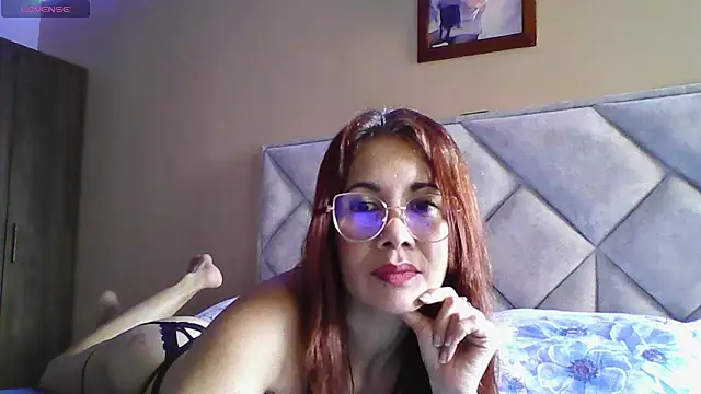 camila star10 online show from April 5, 3:00 pm