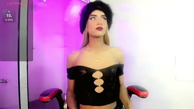 Samantha Ortega  online show from March 10, 11:25 am