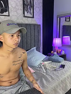 bliinkii and luka  online show from March 31, 2:06 pm