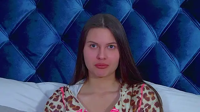 AliceVersal online show from March 5, 4:30 am