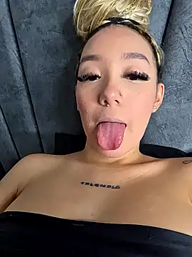 alaia princess online show from April 20, 11:30 pm