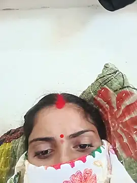 Poojaxx56 online show from August 3, 5:00 am