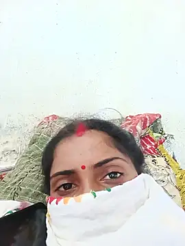 Poojaxx56 online show from August 3, 12:00 pm