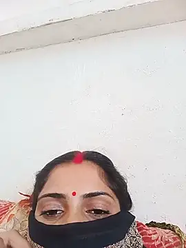 Poojaxx56 online show from July 19, 7:54 am
