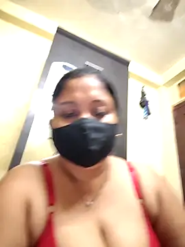 Curvy Trisha online show from March 31, 7:36 pm