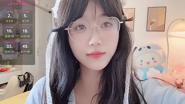 Luminous4173 online show from April 18, 8:50 am