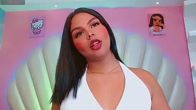 Maia Hotts online show from March 6, 11:38 am