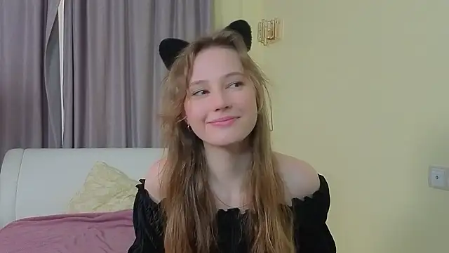 DorrisVickroy online show from February 3, 11:26 am