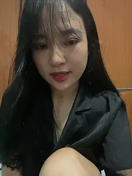 hotgirl-sexy online show from May 17, 3:11 pm