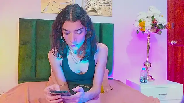 AylaStone online show from February 18, 9:03 pm