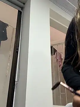 arycooper  online show from March 18, 12:21 pm