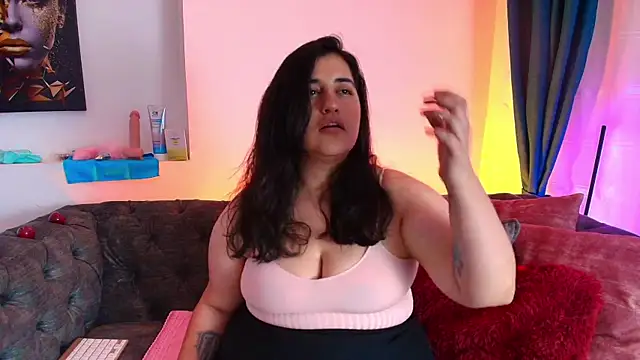 dani vemom online show from February 10, 7:50 pm