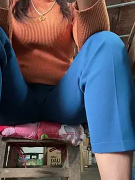 YANINA120 online show from February 6, 9:01 am