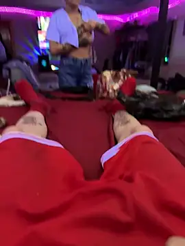 mileslongdeep online show from April 10, 7:47 am