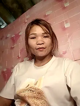 maymay-2000 online show from February 9, 7:43 am