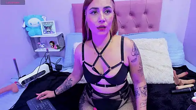 Kylie Gomez online show from February 26, 4:11 am