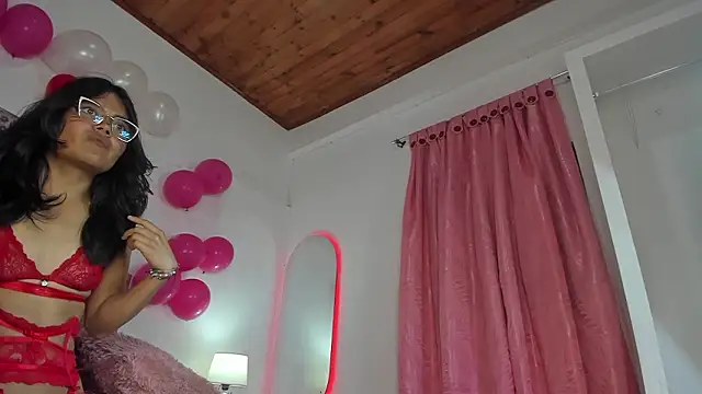 luna velveth online show from February 15, 2:58 am