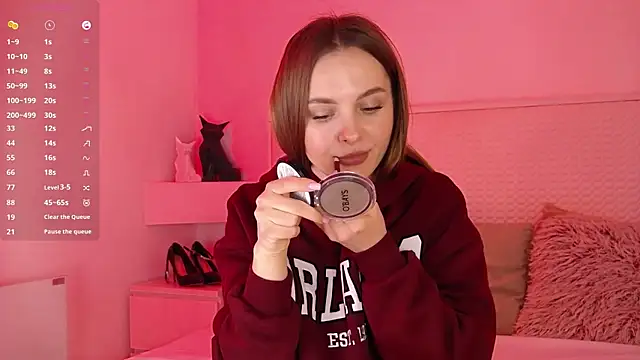 Vanessa Pearls online show from February 9, 7:43 am