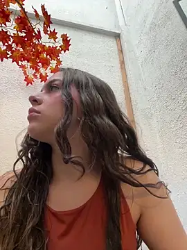 Annie bonnie  online show from June 1, 11:34 am