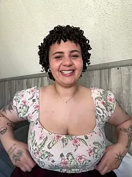 BabyChanntal online show from March 4, 1:28 pm