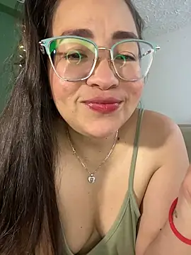 alisbloom online show from March 17, 6:23 pm