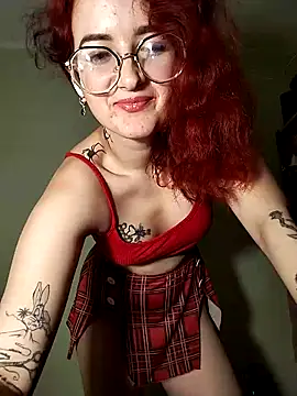 Persefoha online show from March 3, 9:21 pm