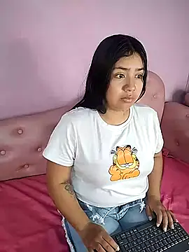 Noa Baker online show from April 16, 12:27 pm