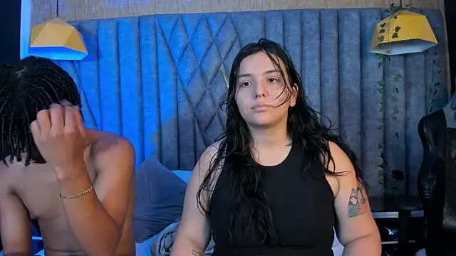 dafne and erick  online show from July 6, 4:07 am
