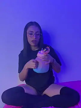 Jade 66 online show from February 10, 5:54 am