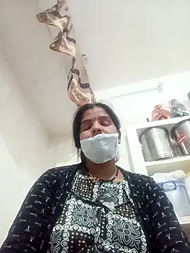 punamji sexe online show from February 8, 4:11 pm