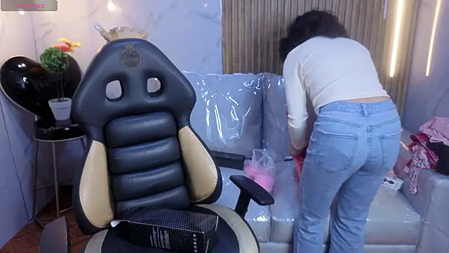 Lynn turner online show from March 25, 12:41 pm