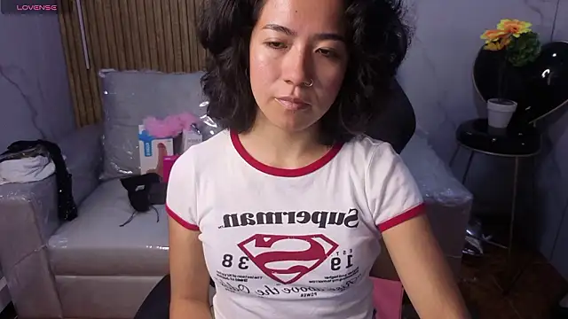 Lynn turner online show from February 20, 12:50 pm