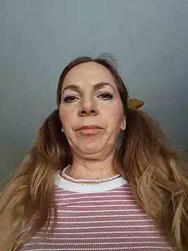 sexyrubyta online show from July 17, 8:40 am