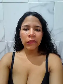 AshlyViper online show from February 18, 4:22 am