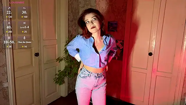 LaurynGeisinger online show from March 17, 3:05 pm